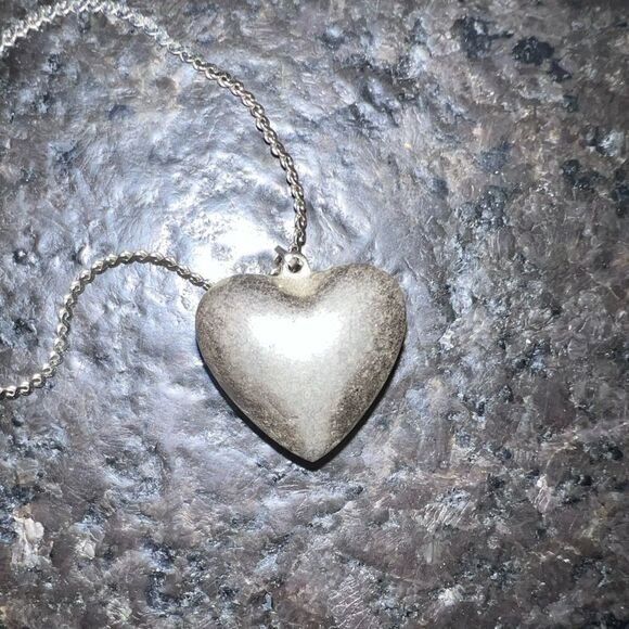 Jewelry - Heart necklace